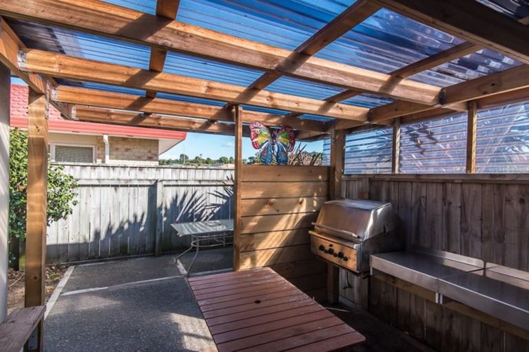 Photo of property in 94 Weggery Drive, Waikanae Beach, Waikanae, 5036