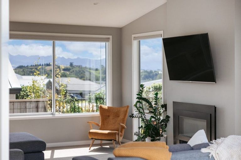 Photo of property in 19 Stingray Drive, Omokoroa, 3114