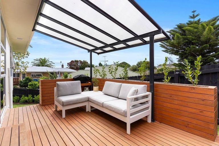 Photo of property in 7d Yeoman Place, Howick, Auckland, 2014