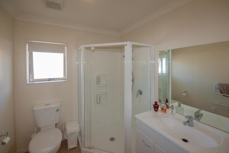 Photo of property in 89 Amesbury Drive, Churton Park, Wellington, 6037