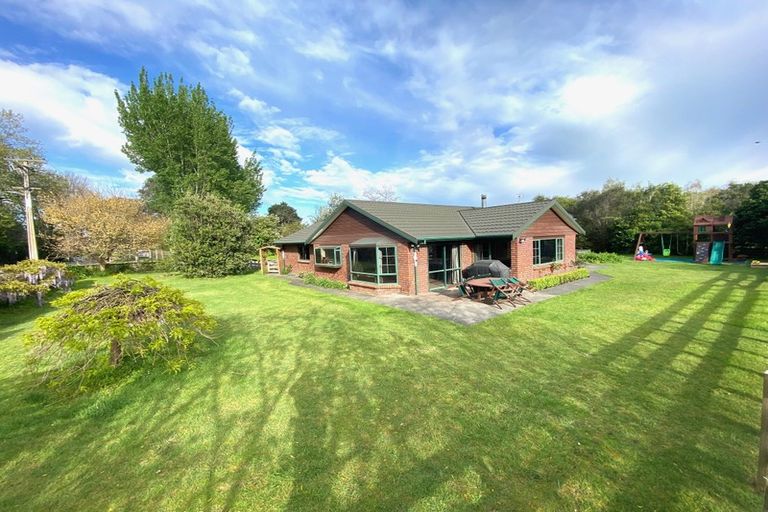 Photo of property in 2 Flemington Road, Aramoho, Whanganui, 4584