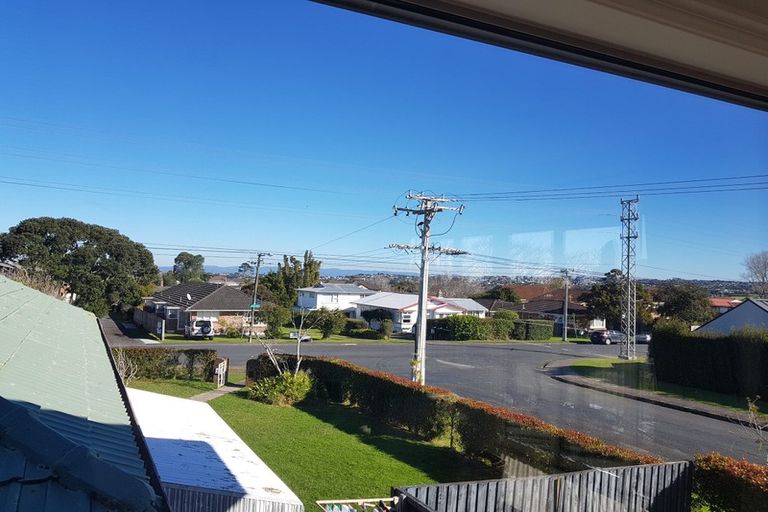 Photo of property in 38 Norman Road, Hauraki, Auckland, 0622