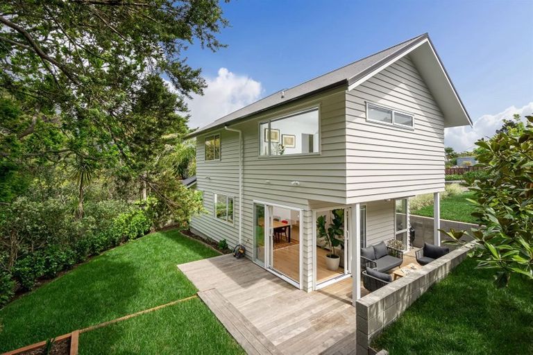 Photo of property in 55 Tui Glen Road, Birkenhead, Auckland, 0626