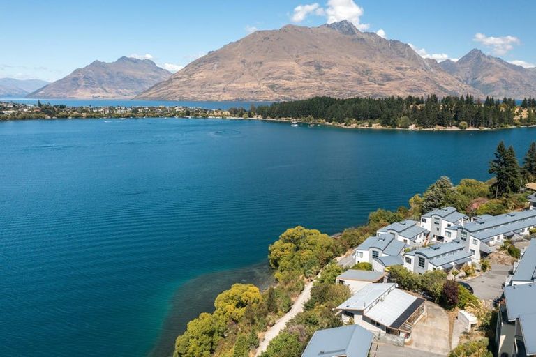 Photo of property in 247 Frankton Road, Queenstown, 9300