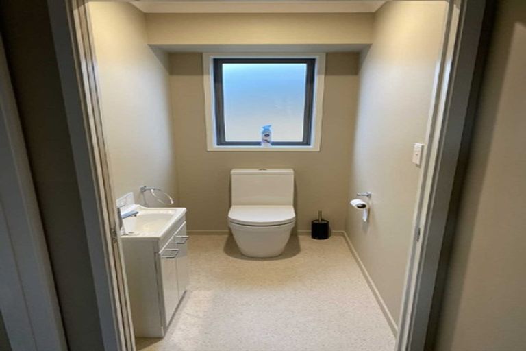 Photo of property in 5 Royalist Avenue, North New Brighton, Christchurch, 8083