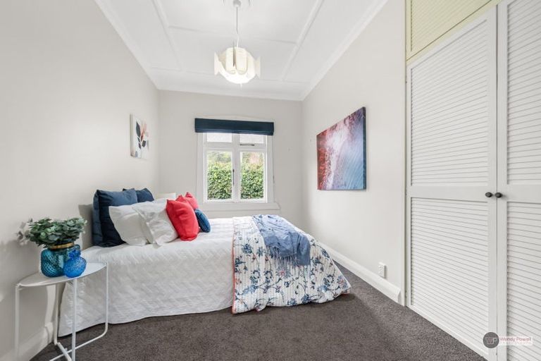 Photo of property in 35 Burnside Street, Waterloo, Lower Hutt, 5011