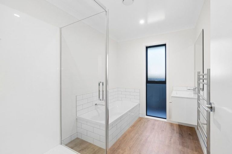 Photo of property in 16a Saint Annes Street, Levin, 5510