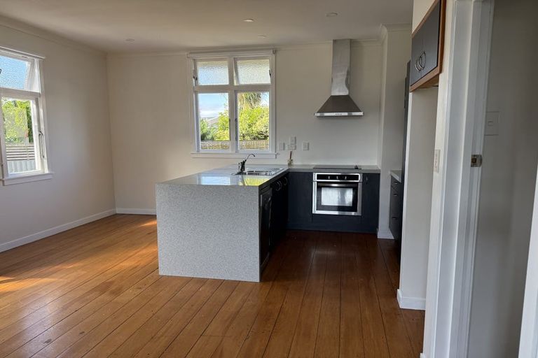 Photo of property in 1a Millward Street, Whanganui East, Whanganui, 4500