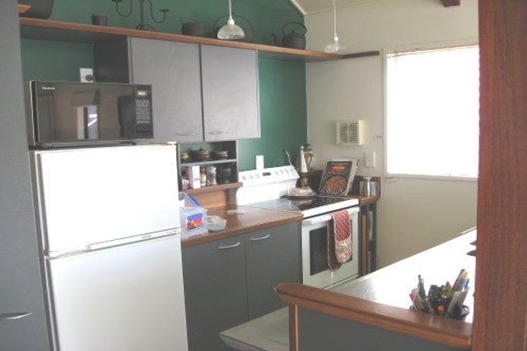 Photo of property in 2/46 Childers Terrace, Kilbirnie, Wellington, 6022