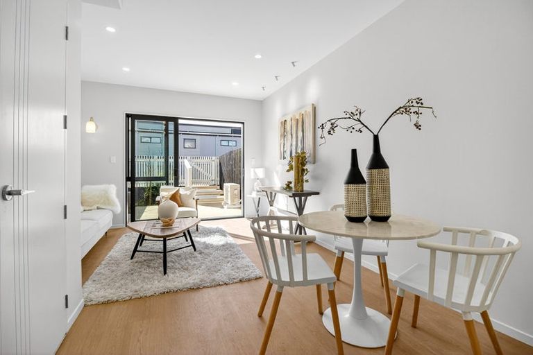 Photo of property in 17 Habitat Place, Hobsonville, Auckland, 0616