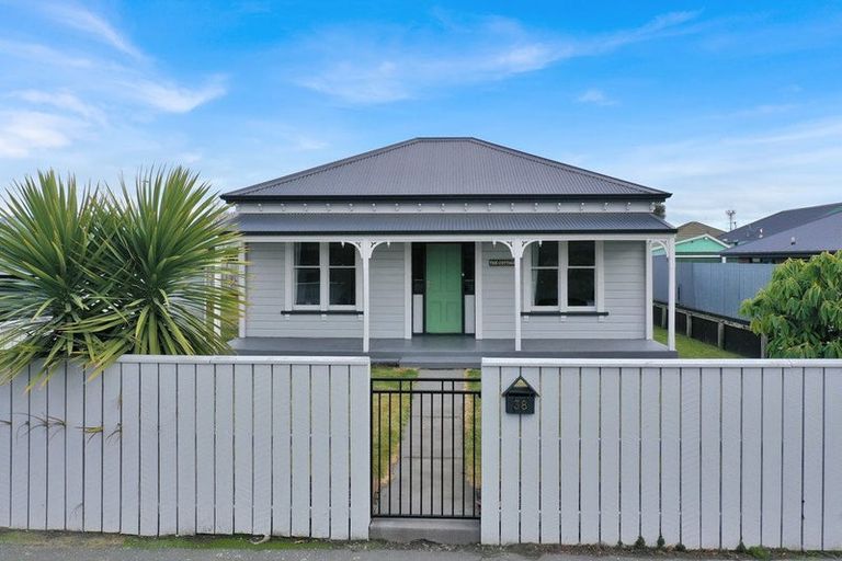 Photo of property in 38 Grey Street, Ashburton, 7700