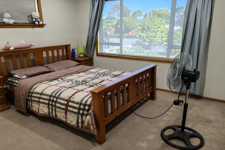 Photo of property in 13 Dunstan Crescent, Hornby, Christchurch, 8042