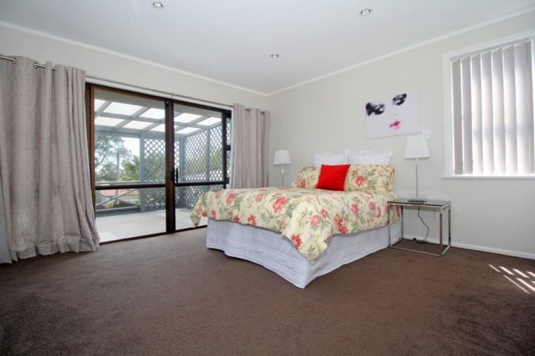 Photo of property in 114 Coxhead Road, Wattle Downs, Auckland, 2103