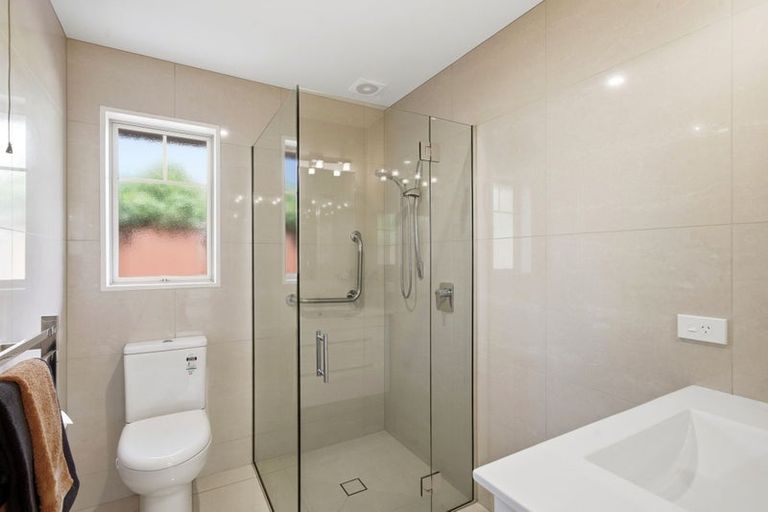 Photo of property in 48a Merrin Street, Avonhead, Christchurch, 8042