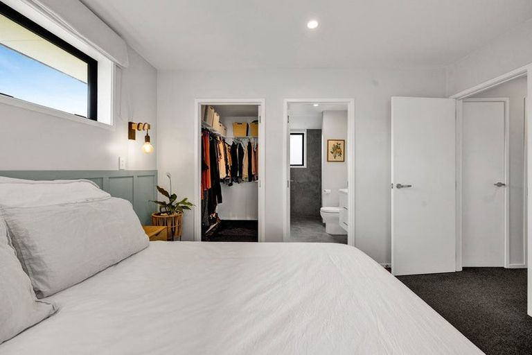 Photo of property in 9 Atutahi Street, Hurdon, New Plymouth, 4310