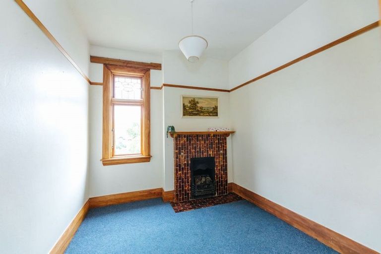 Photo of property in 35 Wharfe Street, South Hill, Oamaru, 9400