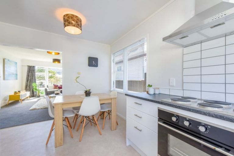 Photo of property in 14 Ruthven Road, Wainuiomata, Lower Hutt, 5014