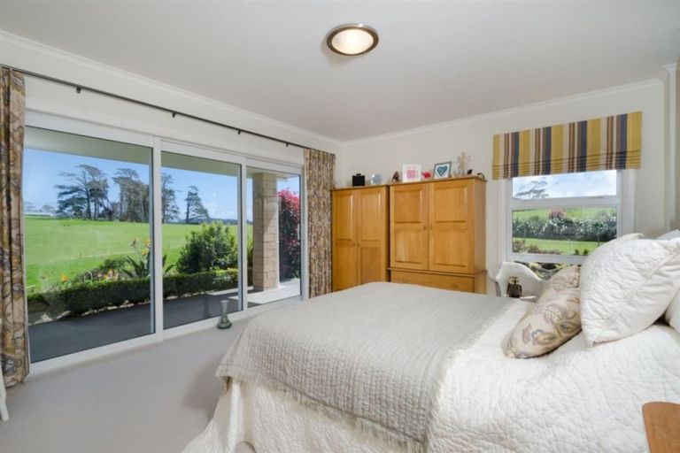 Photo of property in 94c Pomona Road, Kumeu, 0891