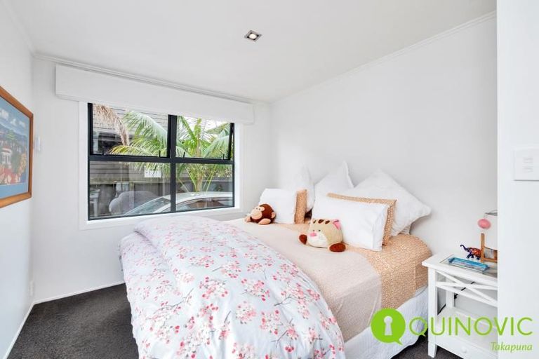 Photo of property in 5/233 Hurstmere Road, Takapuna, Auckland, 0622
