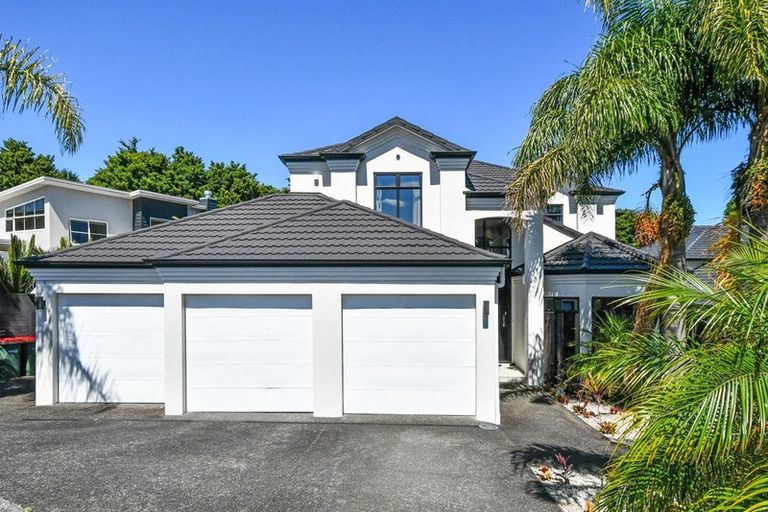 Photo of property in 9 Elias Court, The Gardens, Auckland, 2105