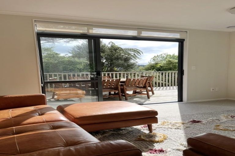 Photo of property in 7 Lowry Heights, Stokes Valley, Lower Hutt, 5019