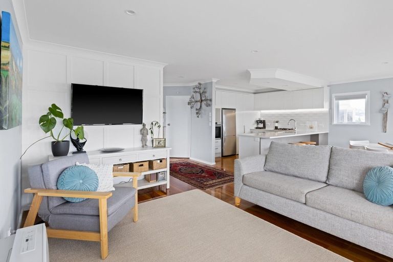 Photo of property in 17 Meeanee Quay, Westshore, Napier, 4110