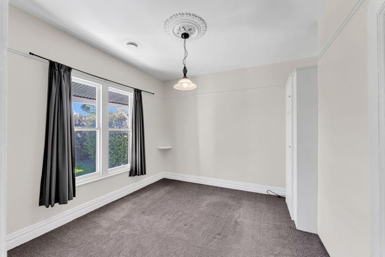Photo of property in 1/3 Manning Place, Woolston, Christchurch, 8023