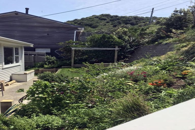 Photo of property in 51 High Street, Island Bay, Wellington, 6023
