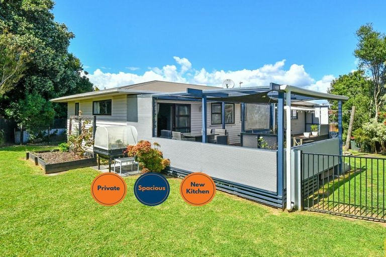 Photo of property in 8 Ainsdale Place, Manurewa, Auckland, 2102