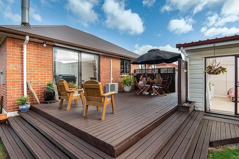 Photo of property in 6 Doon Street, Mosgiel, 9024