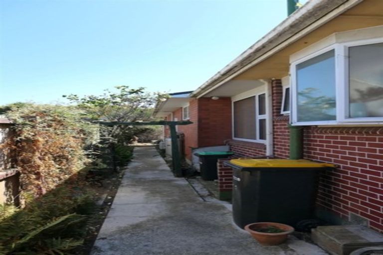 Photo of property in 33 Donnington Street, Parklands, Christchurch, 8083