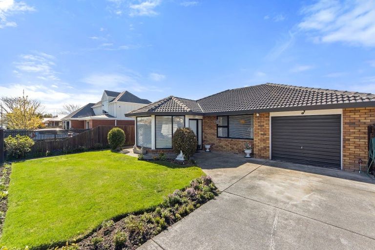 Photo of property in 1/142 Racecourse Road, Sockburn, Christchurch, 8042