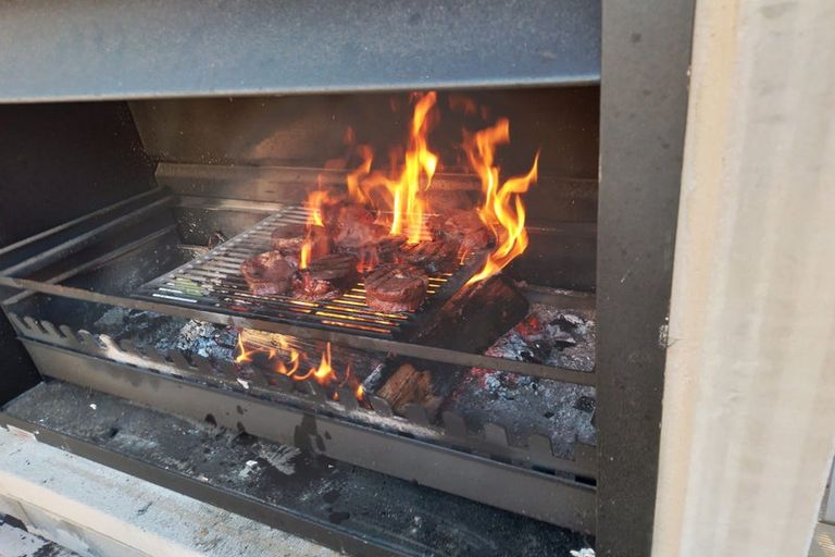 Photo of property in 5 Somerset Grove, Waitarere Beach, Levin, 5510