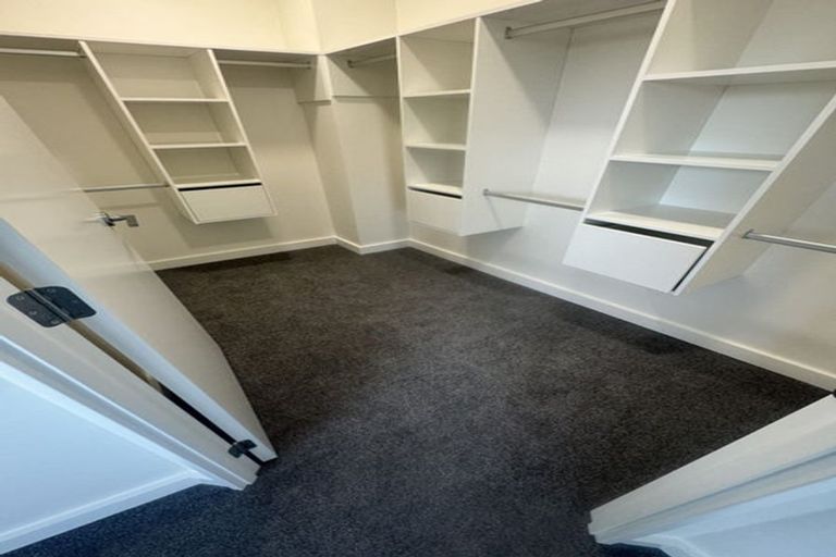 Photo of property in 44e Westgate Drive, Westgate, Auckland, 0614