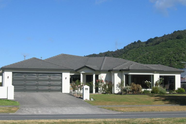 Photo of property in 85 Totara Park Road, Totara Park, Upper Hutt, 5018
