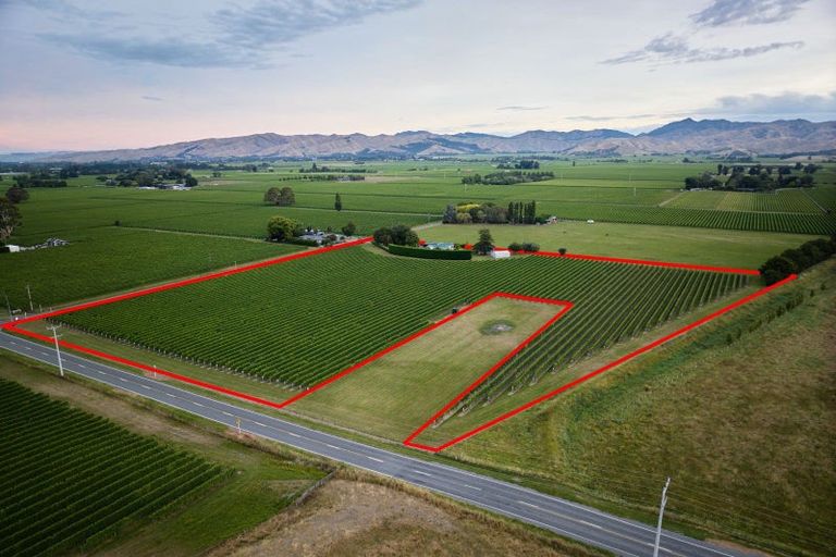 Photo of property in 22 Burnside Avenue, Springlands, Blenheim, 7272