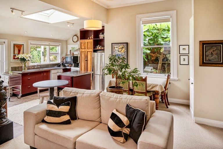 Photo of property in 93 Constable Street, Newtown, Wellington, 6021