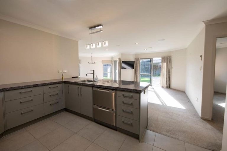 Photo of property in 119 Kirton Drive, Riverstone Terraces, Upper Hutt, 5018