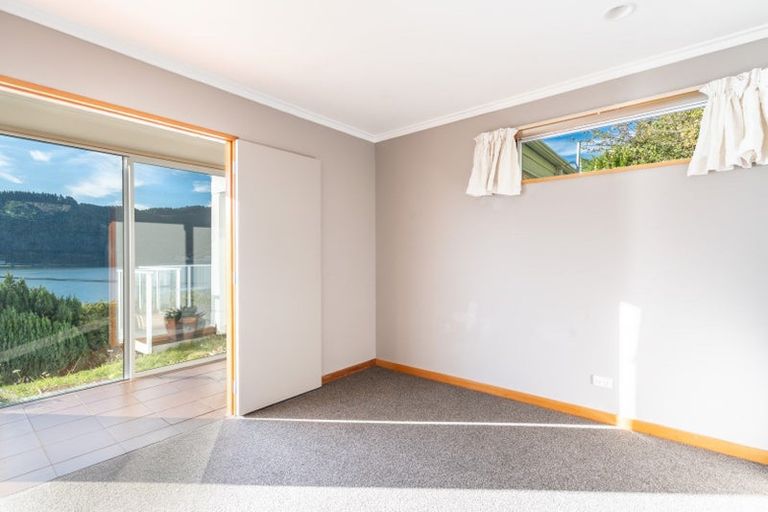 Photo of property in 10 Ivanhoe Road, The Cove, Dunedin, 9077