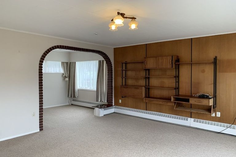 Photo of property in 71 Wood Street, Wainuiomata, Lower Hutt, 5014