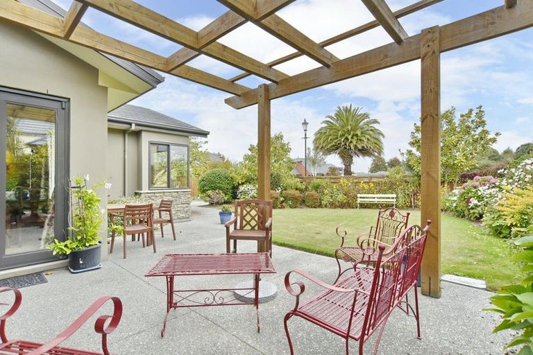 Photo of property in 8 Grosvenor Lane, Rangiora, 7400
