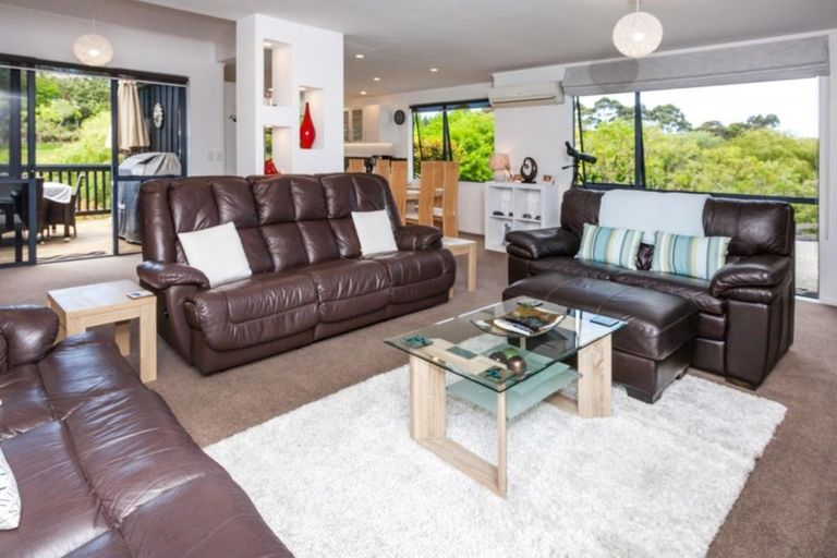 Photo of property in 2790 Long Bay Road, Coromandel, 3581