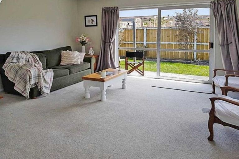 Photo of property in 1/384 Armagh Street, Linwood, Christchurch, 8011