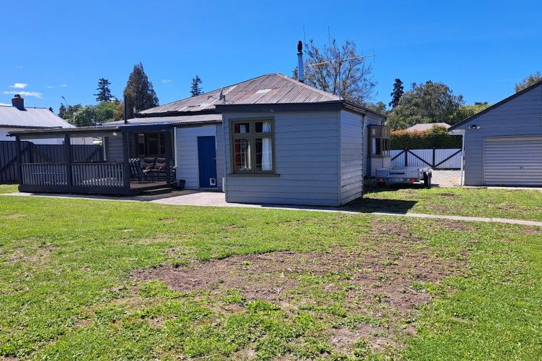 Photo of property in 40 Cox Street, Geraldine, 7930