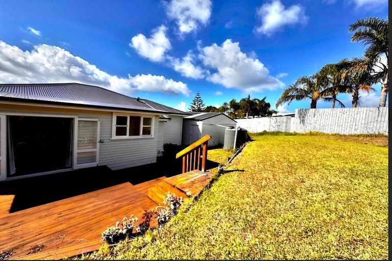 Photo of property in 13a Nandana Drive, Glen Eden, Auckland, 0602