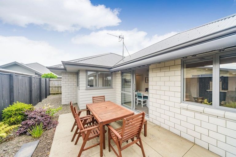 Photo of property in 52a Weston Avenue, Roslyn, Palmerston North, 4414