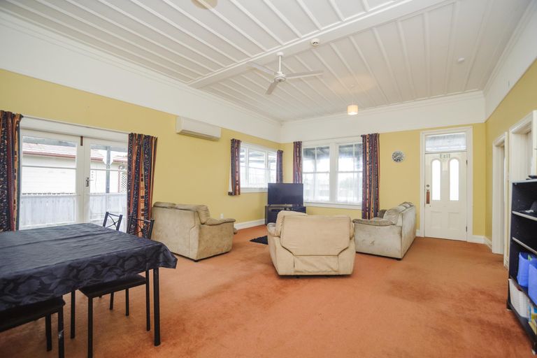 Photo of property in 111 Derby Street, Feilding, 4702