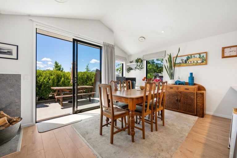 Photo of property in 24 Obelisk Street, Wanaka, 9305