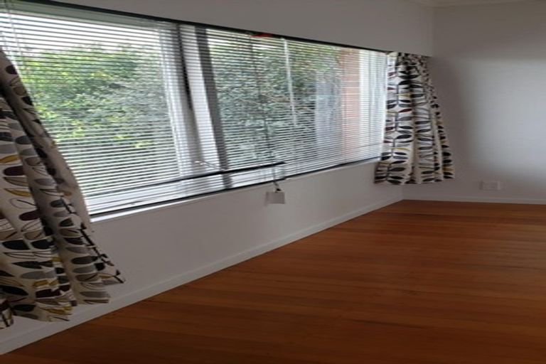 Photo of property in 4/3 Evelyn Place, Hillcrest, Auckland, 0627