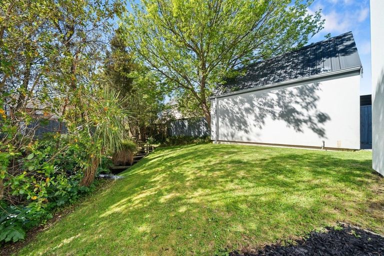 Photo of property in Cornwall Gardens, 1/27 Cornwall Street, St Albans, Christchurch, 8014